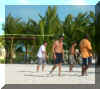 NikkiBeachMay10.jpg (141962 bytes)